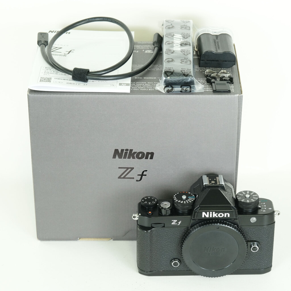Nikon Z f