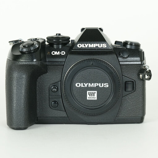 OLYMPUS OM-D E-M1 Mark II