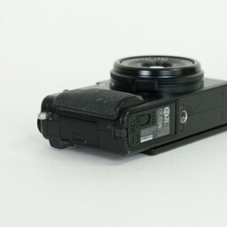 FUJIFILM X70 ブラック