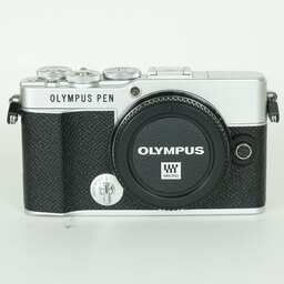 OLYMPUS PEN E-P7