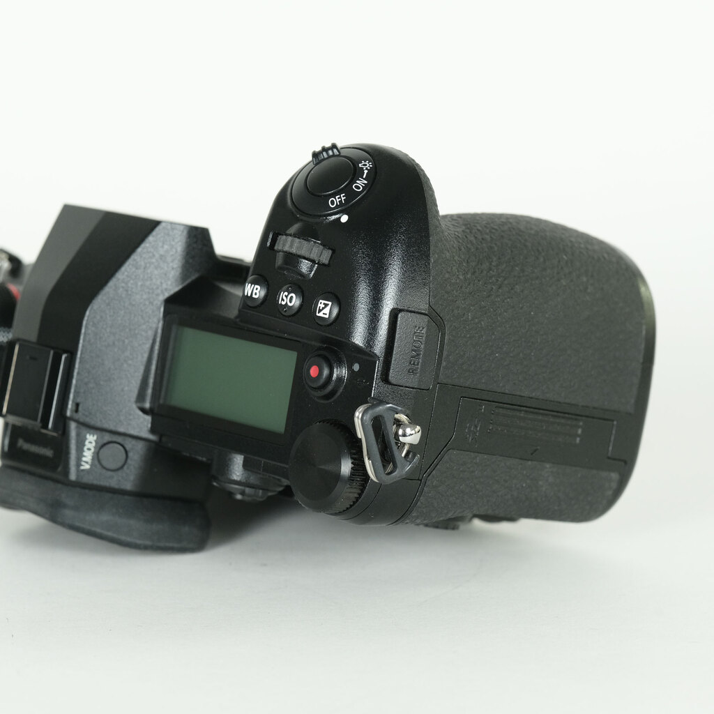 Panasonic LUMIX DC-G9 PRO