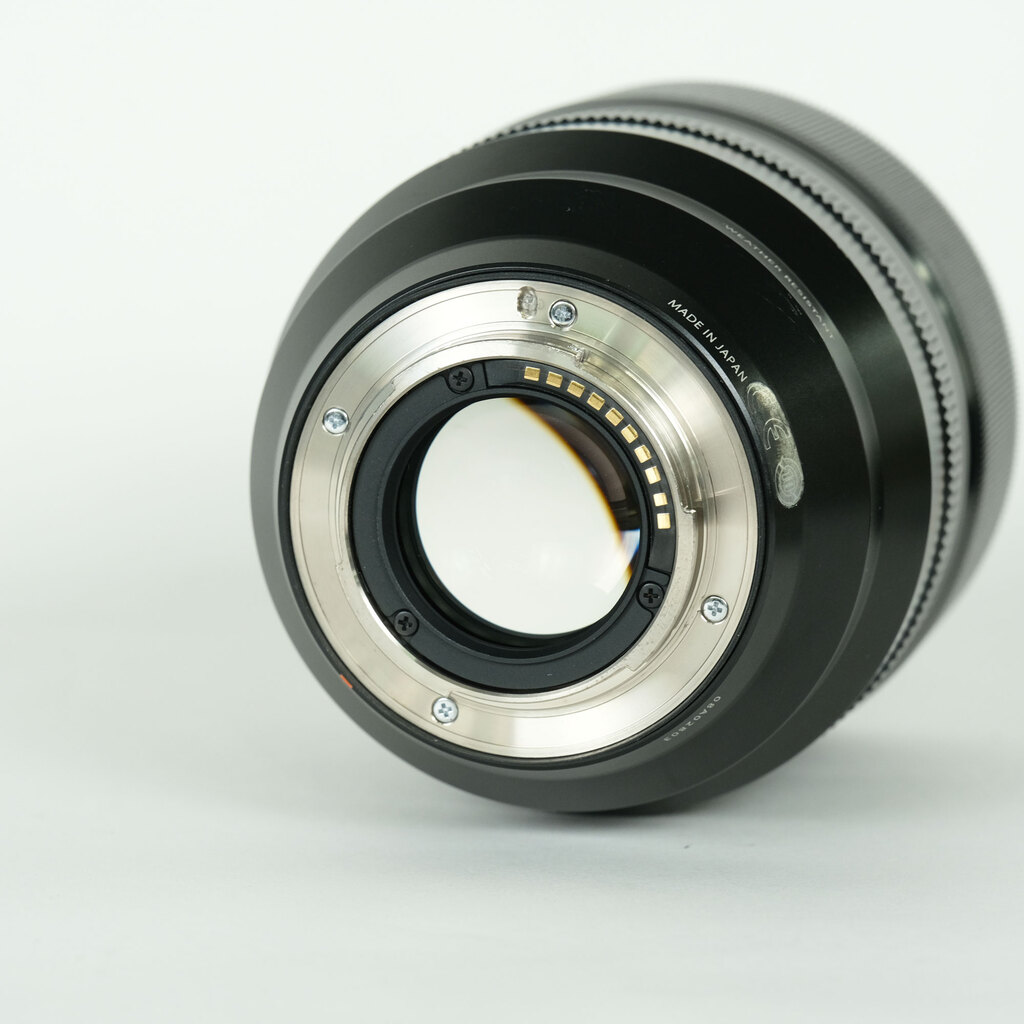 FUJIFILM XF50mmF1.0 R WRの出品 | ONE SCENE（ワンシーン）