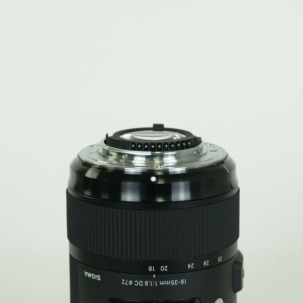 SIGMA 18-35mm F1.8 DC HSM｜Art [ニコンF用]