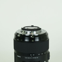 SIGMA 18-35mm F1.8 DC HSM｜Art [ニコンF用]