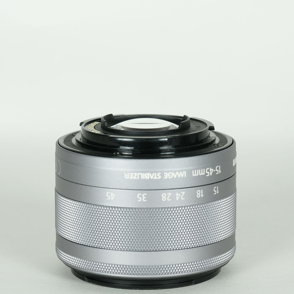 Canon EF-M15-45mm F3.5-6.3 IS STM