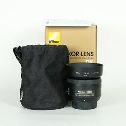 Nikon AF-S DX NIKKOR 35mm f/1.8G