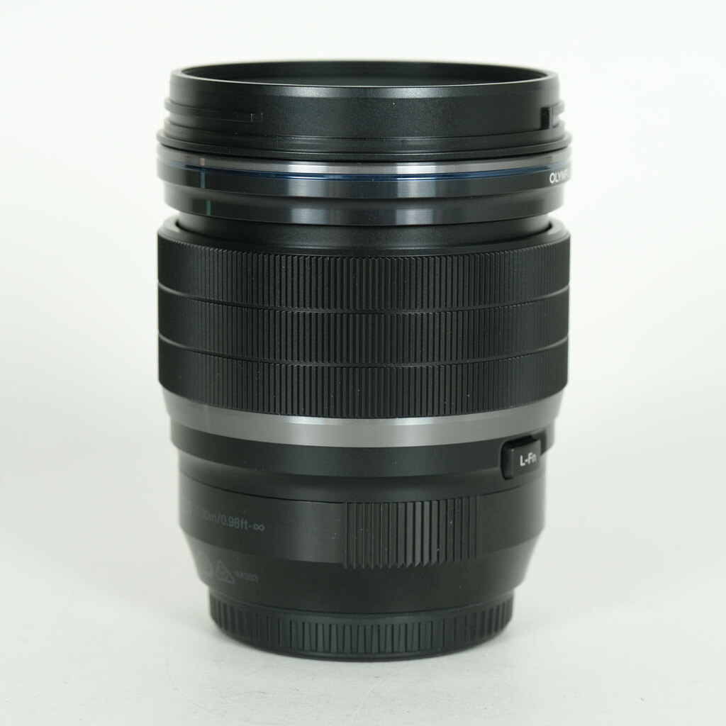 OLYMPUS M.ZUIKO DIGITAL ED 25mm F1.2 PRO