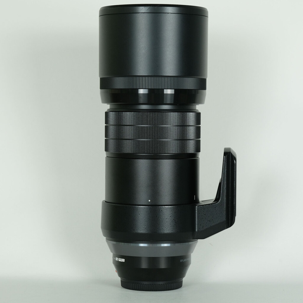 OLYMPUS M.ZUIKO DIGITAL ED 300mm F4.0 IS PRO