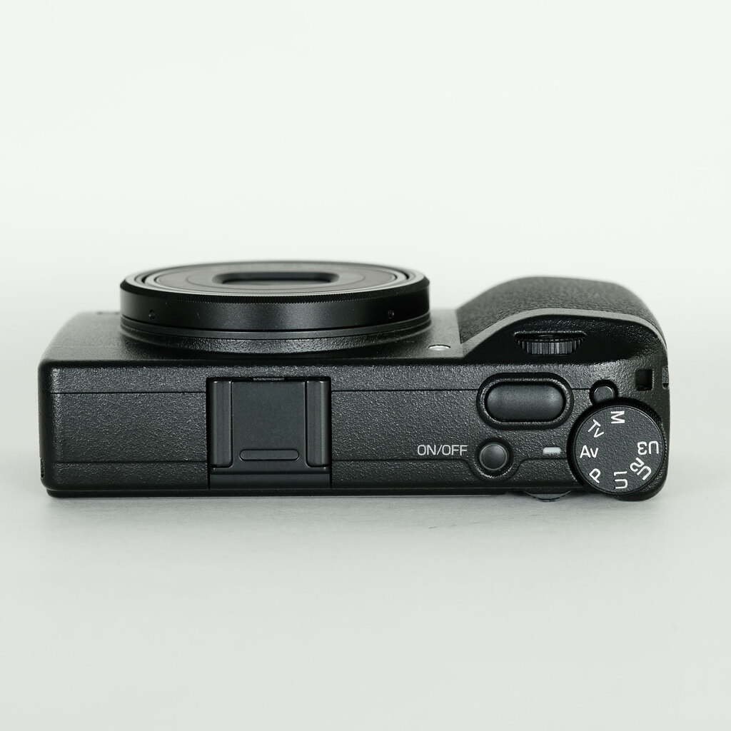RICOH GR IIIx