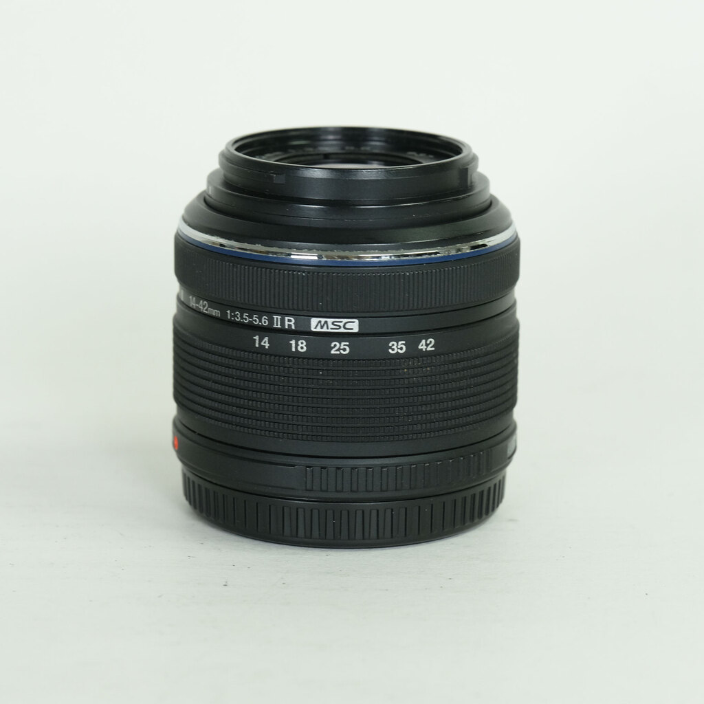 OLYMPUS M.ZUIKO DIGITAL 14-42mm F3.5-5.6IIR ブラック