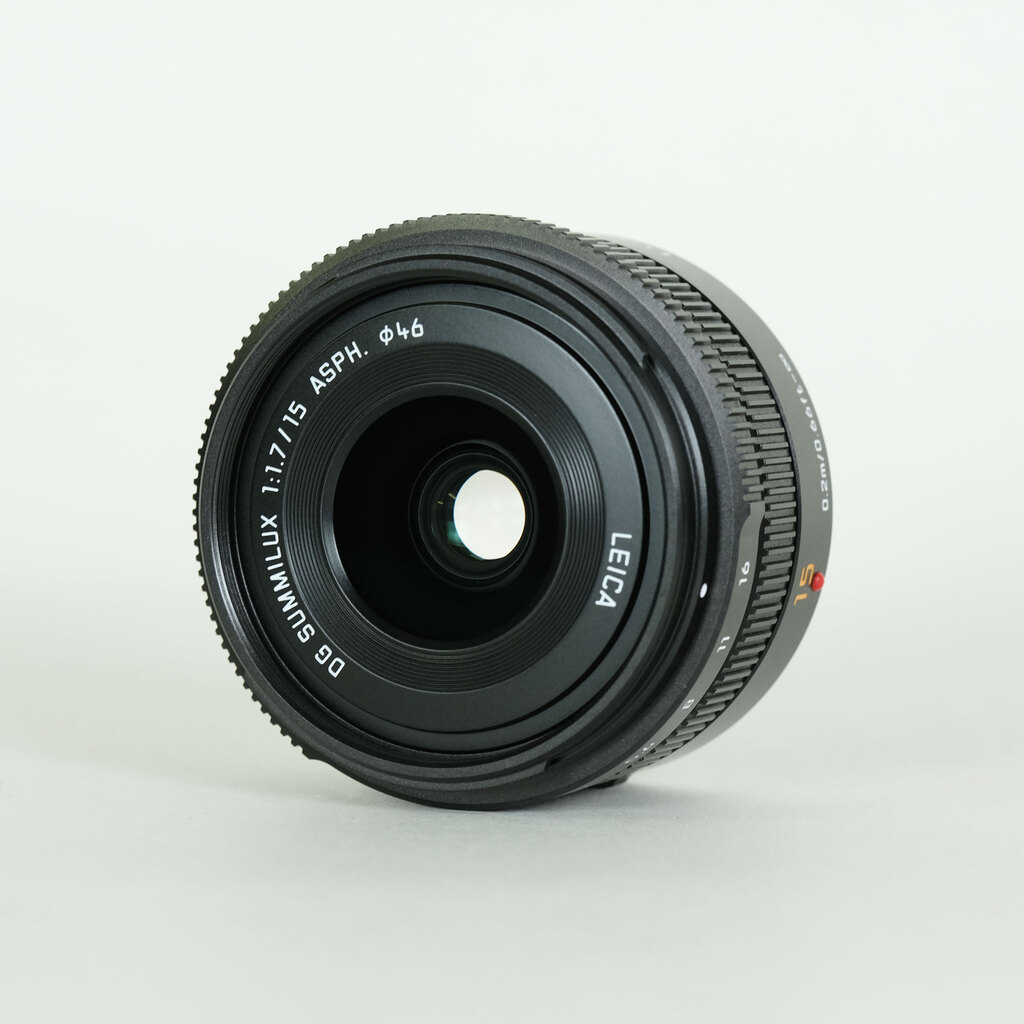 Panasonic LEICA DG SUMMILUX 15mm F1.7 ASPH. Panasonic LEICA DG SUMMILUX 15mm F1.7 ASPH.
