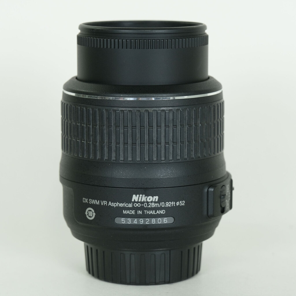 Nikon AF-S DX NIKKOR 18-55mm F3.5-5.6 G VR