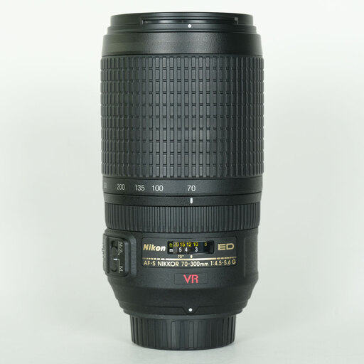Nikon AF-S VR Zoom-Nikkor 70-300mm F4.5-5.6G IF-ED