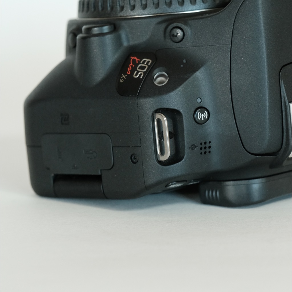 Canon EOS Kiss X9