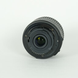 Nikon AF-S DX NIKKOR 18-55mm f3.5-5.6G VR II