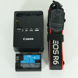 Canon EOS R6 Canon EOS R6