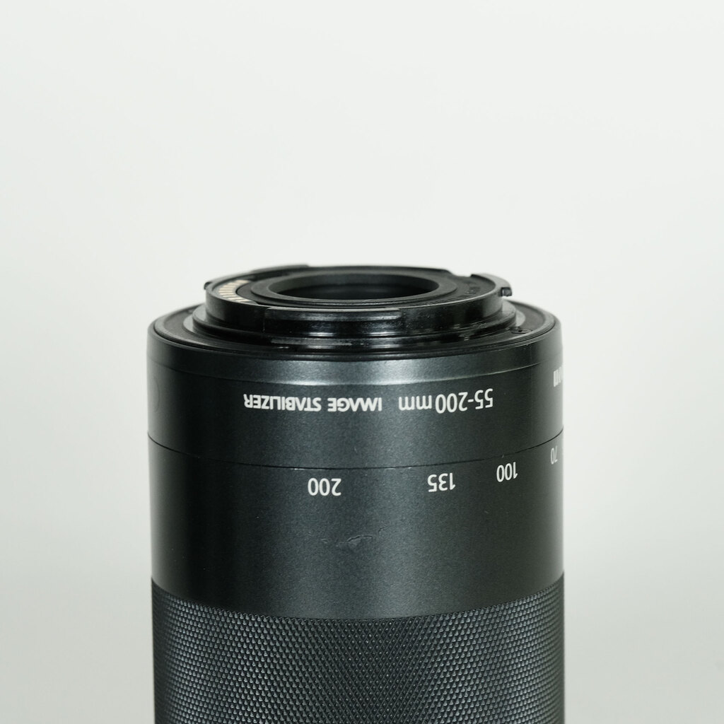 Canon EF-M55-200mm F4.5-6.3 IS STM