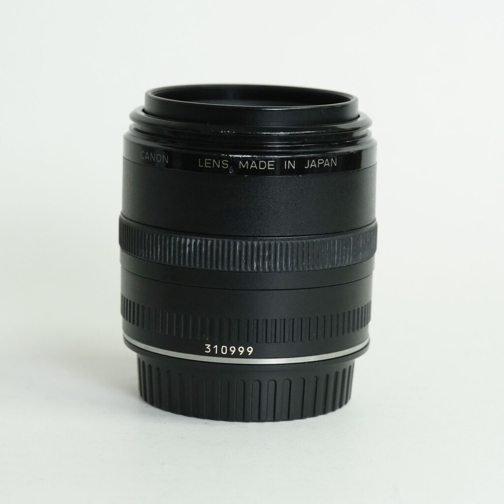 Canon EF50mm F2.5 コンパクトマクロ