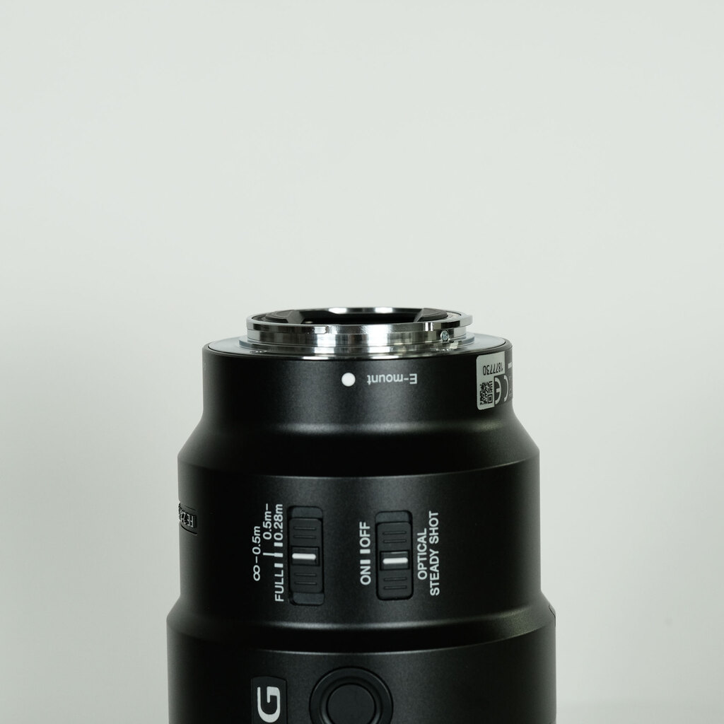 SONY FE 90mm F2.8 Macro G OSS SEL90M28G