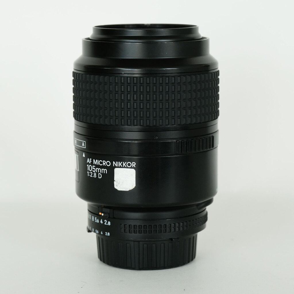 Nikon AF 105mm F2.8D マイクロ