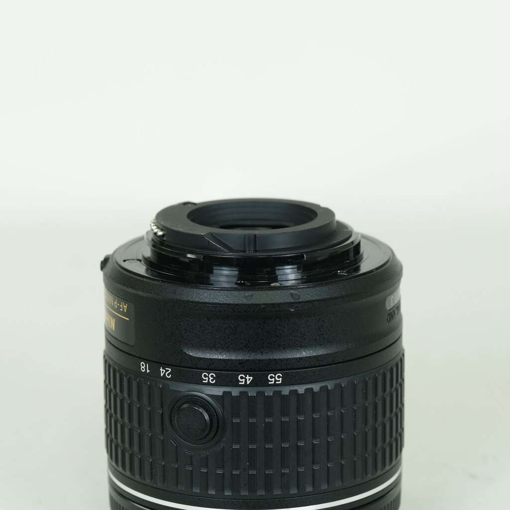Nikon AF-P DX NIKKOR 18-55mm F3.5-5.6G VR Nikon AF-P DX NIKKOR 18-55mm F3.5-5.6G VR