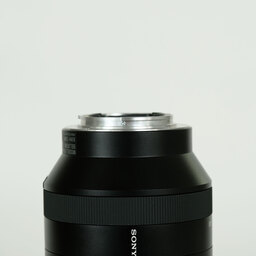 SONY FE 24-240mm F3.5-6.3 OSS SEL24240