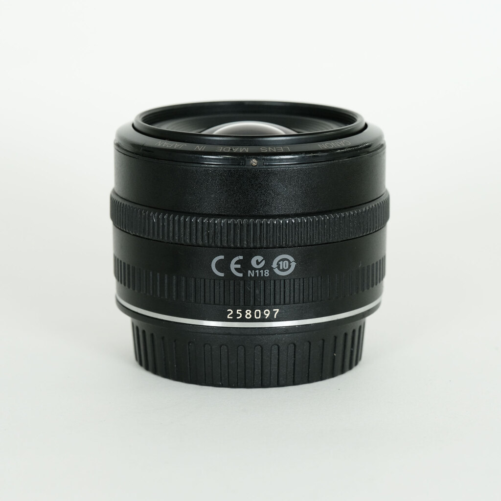 Canon EF35mm F2