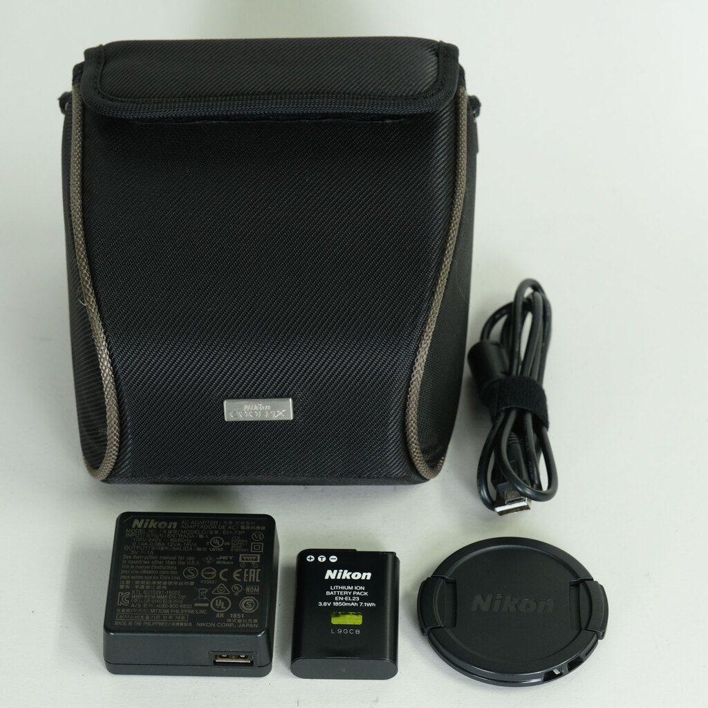 Nikon COOLPIX B700 ブラック