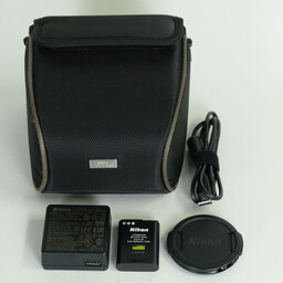 Nikon COOLPIX B700 ブラック