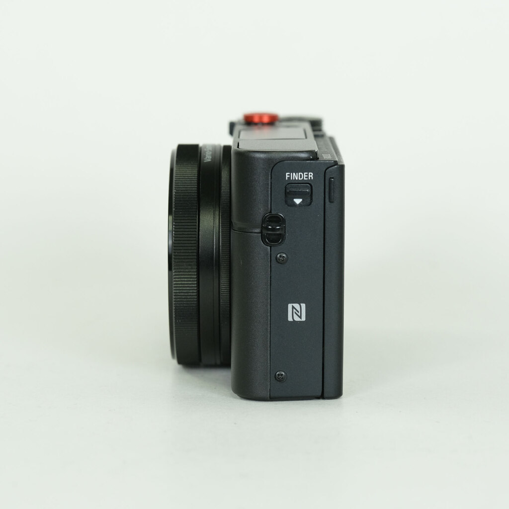 SONY Cyber-shot DSC-RX100M3