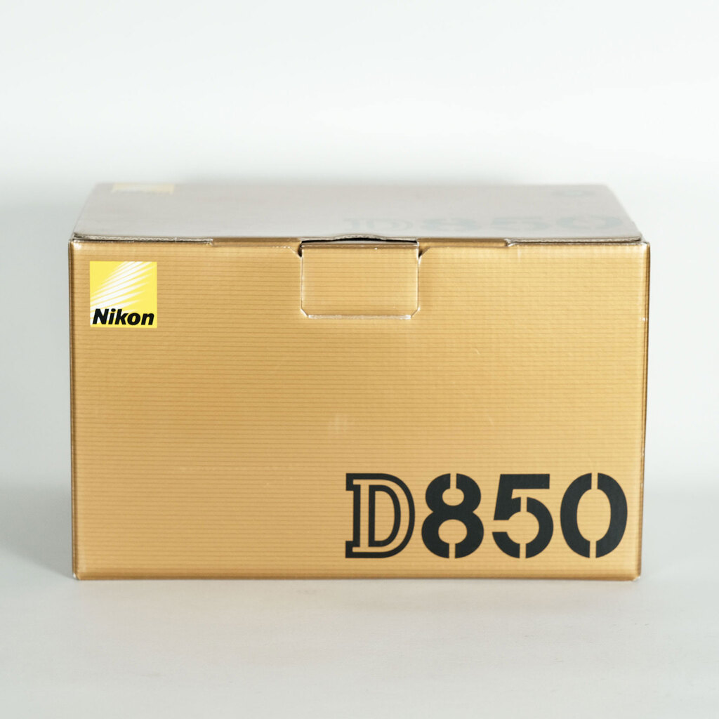 Nikon D850