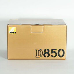 Nikon D850