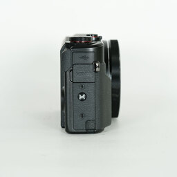 Canon PowerShot G7X Mark II