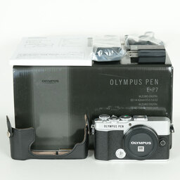 OLYMPUS PEN E-P7