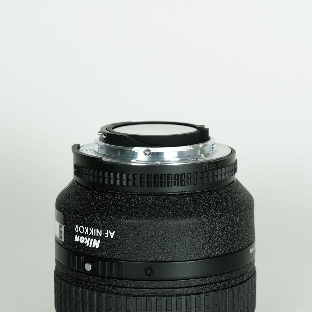Nikon Ai AF Nikkor 85mm F1.4D IF