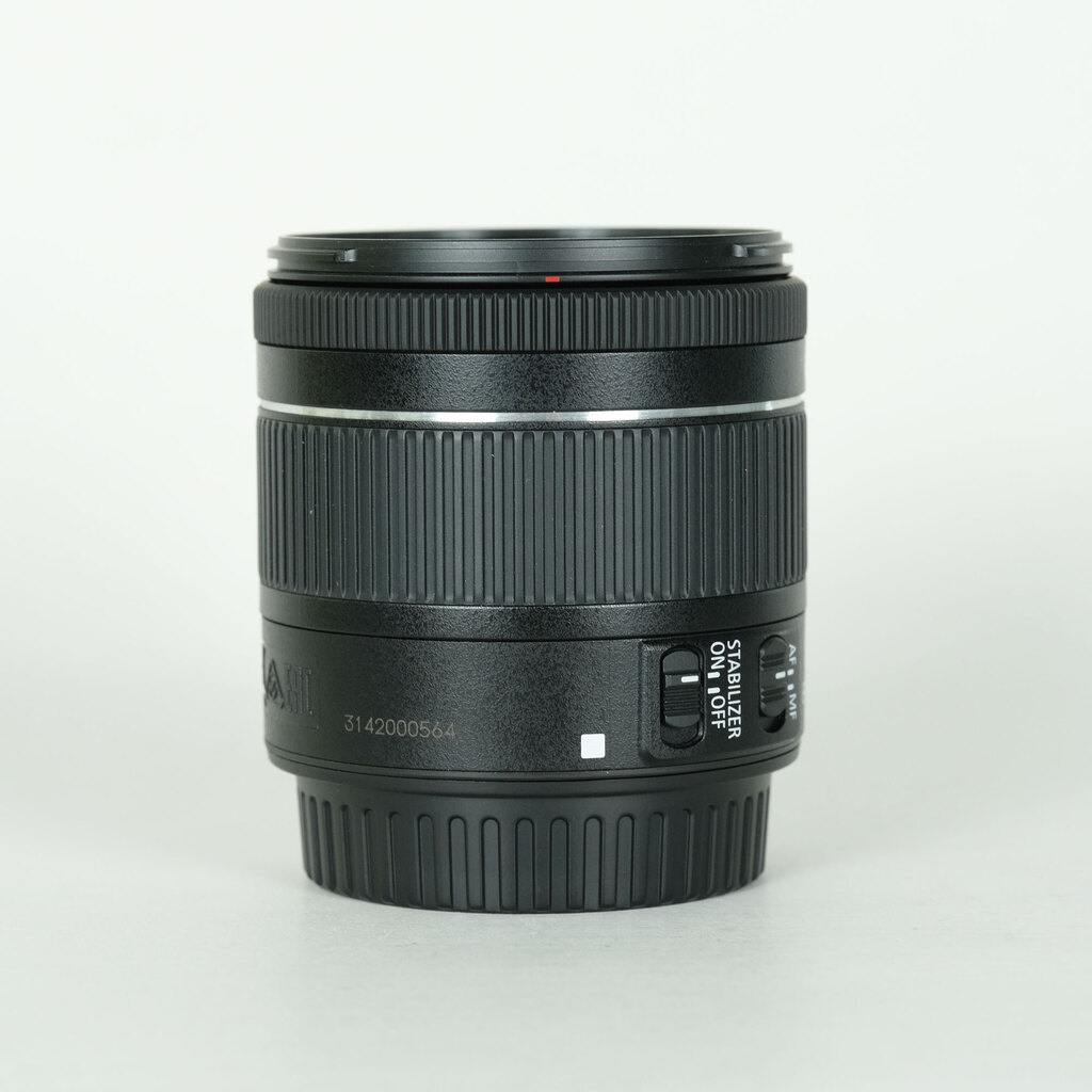 Canon EF-S18-55mm F4-5.6 IS STM