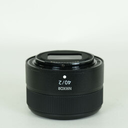 Nikon NIKKOR Z 40mm f/2 Nikon NIKKOR Z 40mm f/2