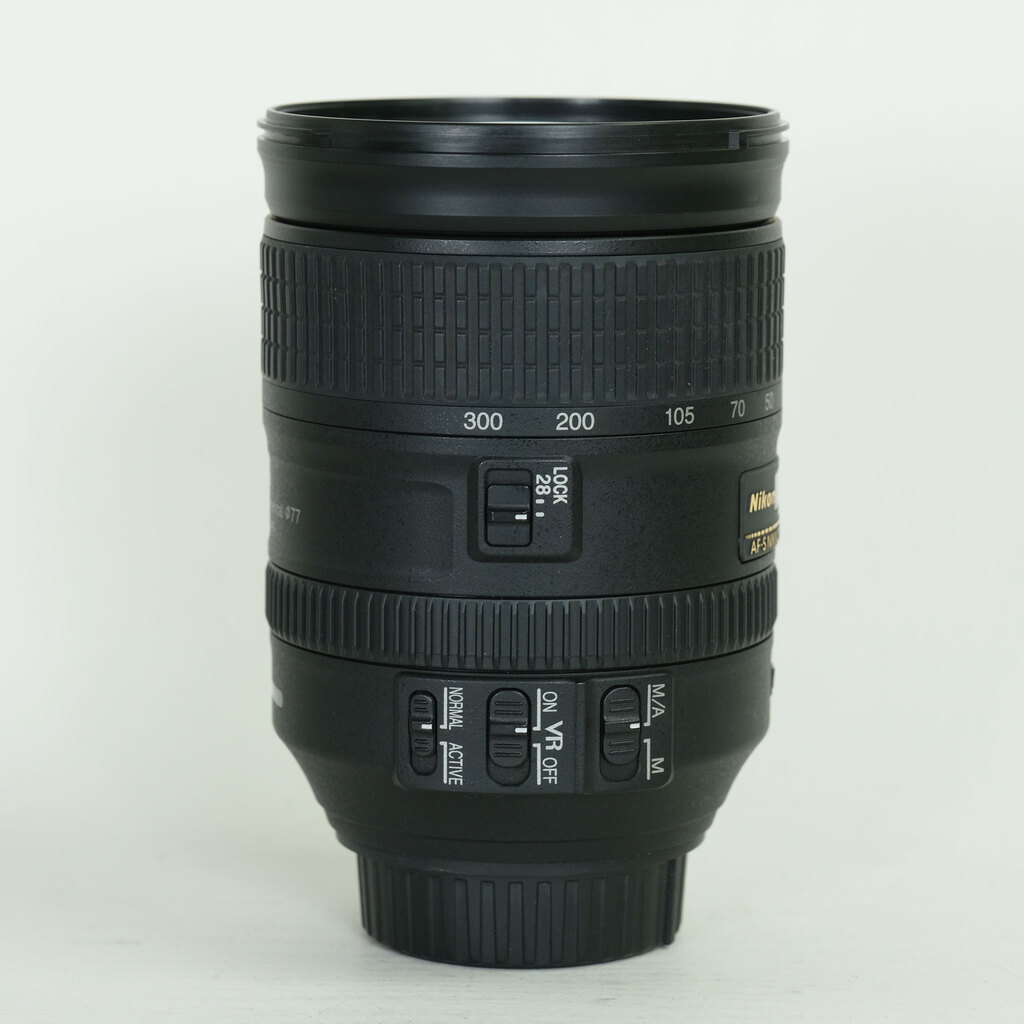 Nikon AF-S NIKKOR 28-300mm f/3.5-5.6G ED VR