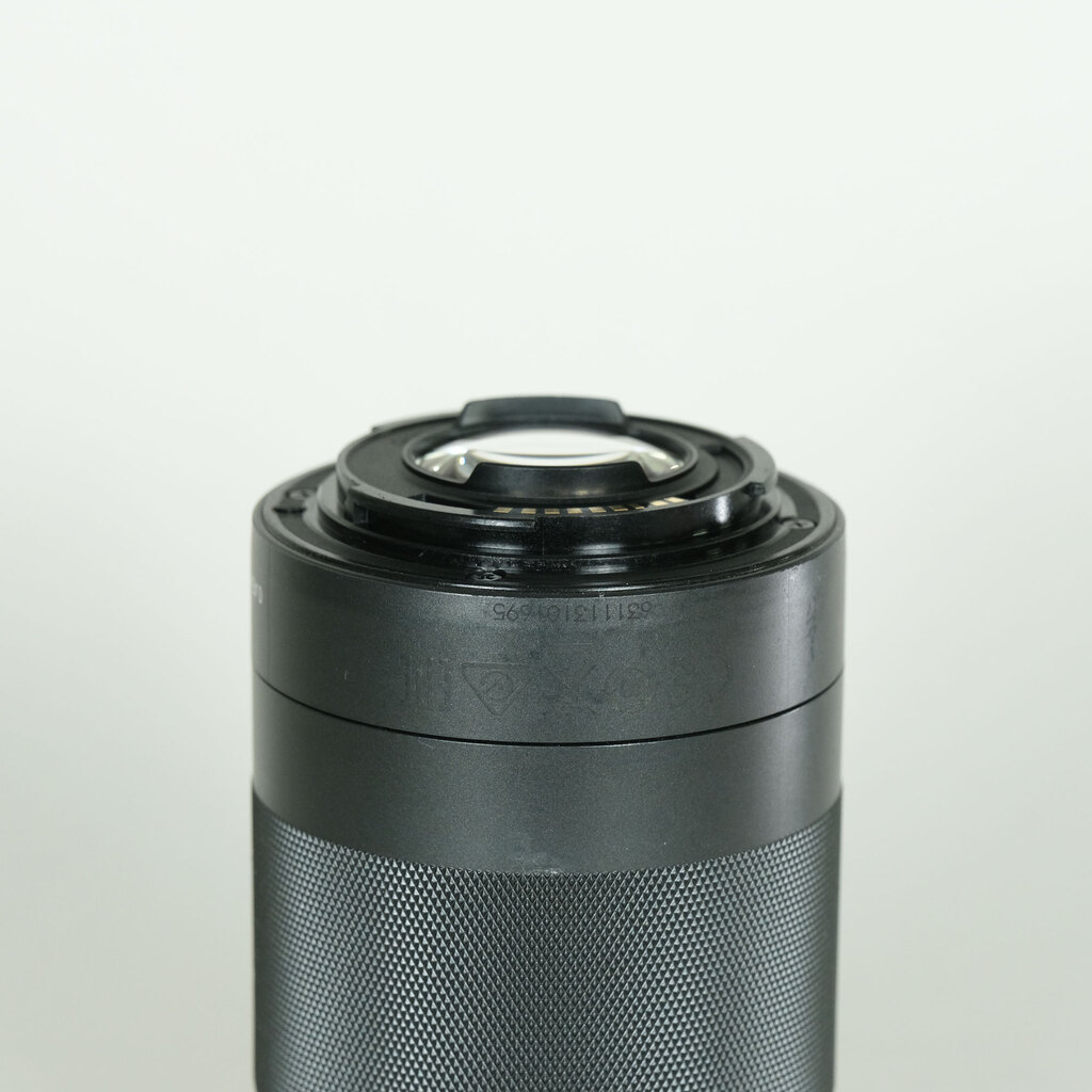 Canon EF-M18-150mm F3.5-6.3 IS STM