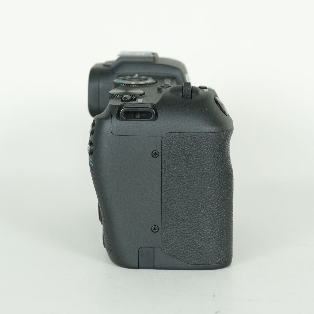 Canon EOS RPの出品 | ONE SCENE（ワンシーン）