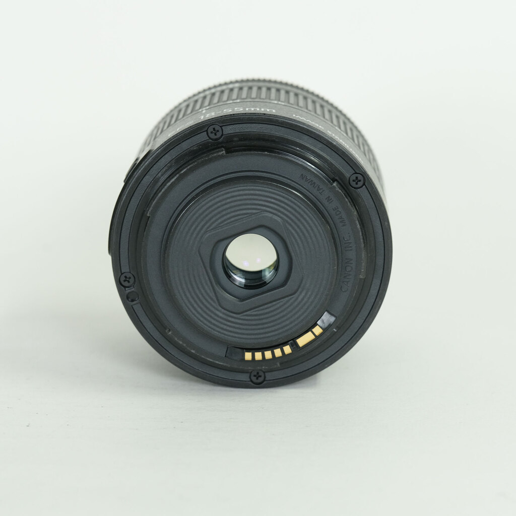 Canon EF-S18-55mm F4-5.6 IS STM