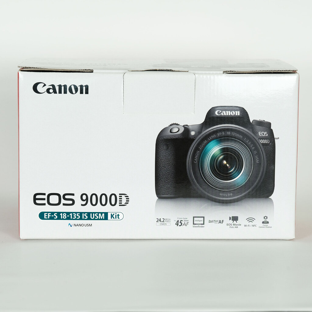 Canon EOS 9000D