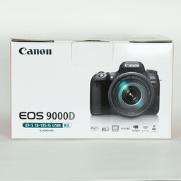 Canon EOS 9000D