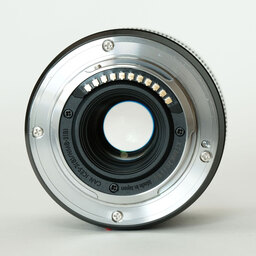 Panasonic LUMIX G MACRO 30mm F2.8 ASPH. MEGA O.I.S.