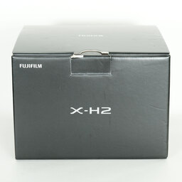 FUJIFILM X-H2