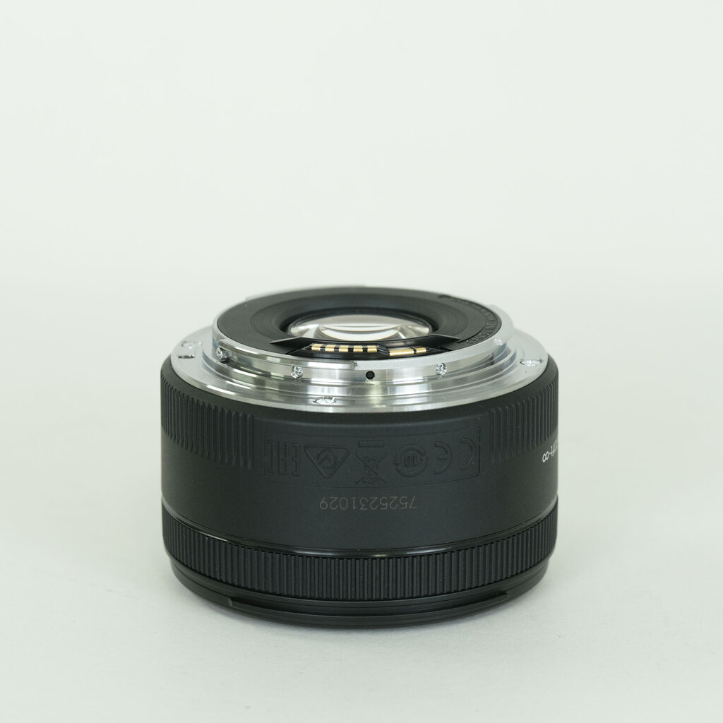 Canon EF50mm F1.8 STM