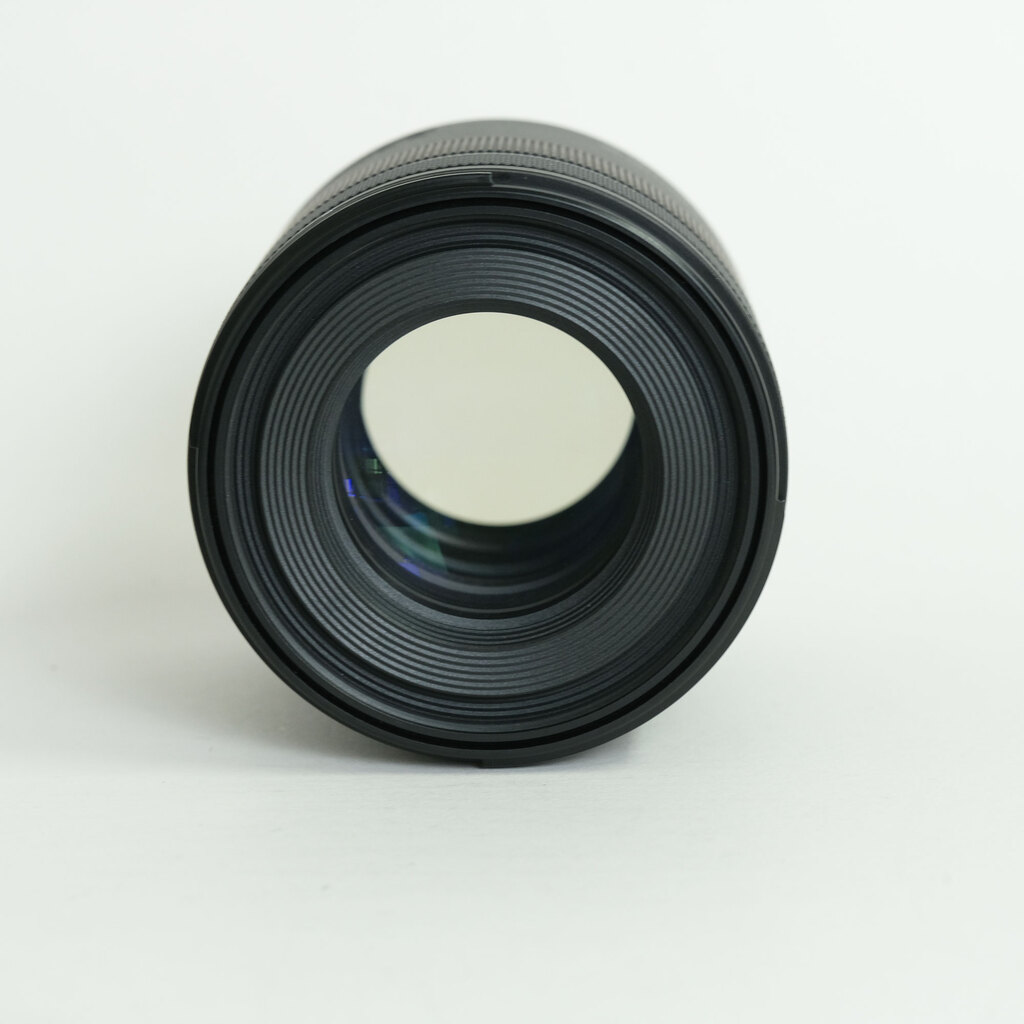 Canon RF85mm F2 MACRO IS STM