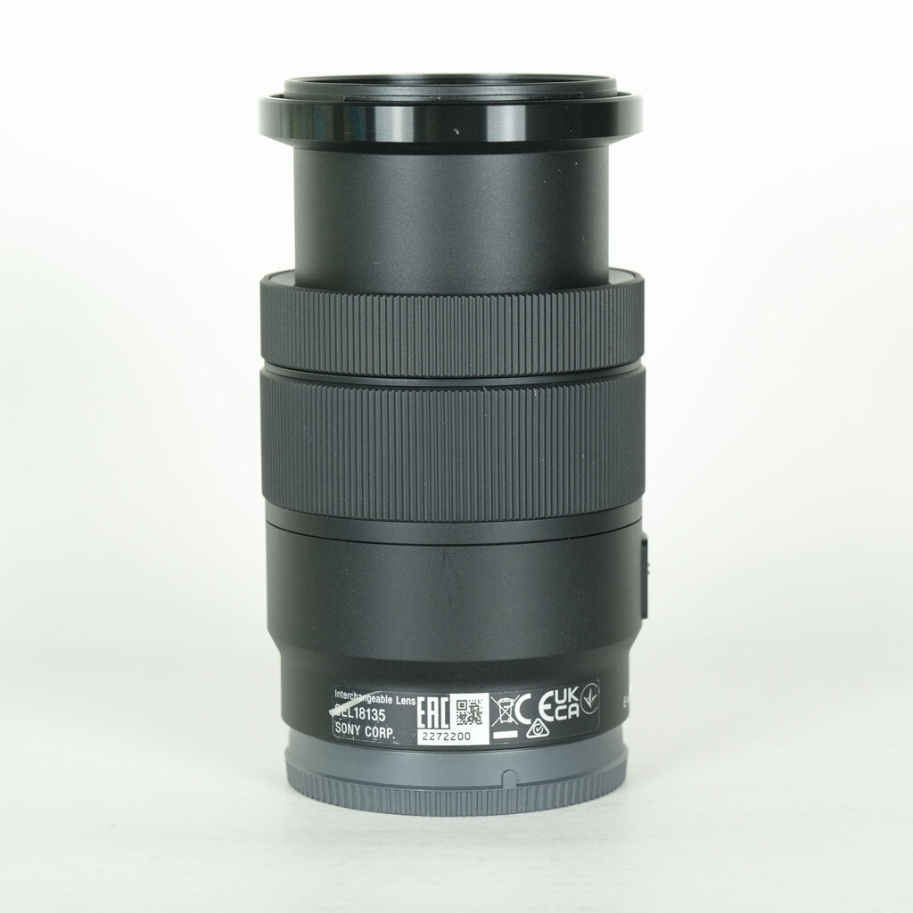 SONY E 18-135mm F3.5-5.6 OSS SEL18135の出品 | ONE SCENE（ワンシーン）