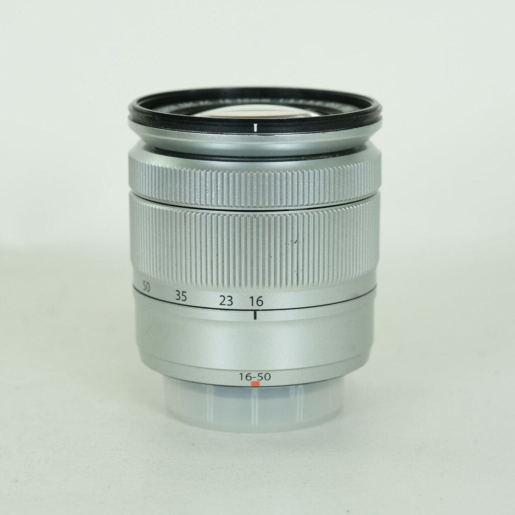 フジノンレンズ XC16-50mmF3.5-5.6 OIS [シルバー] 中古価格比較