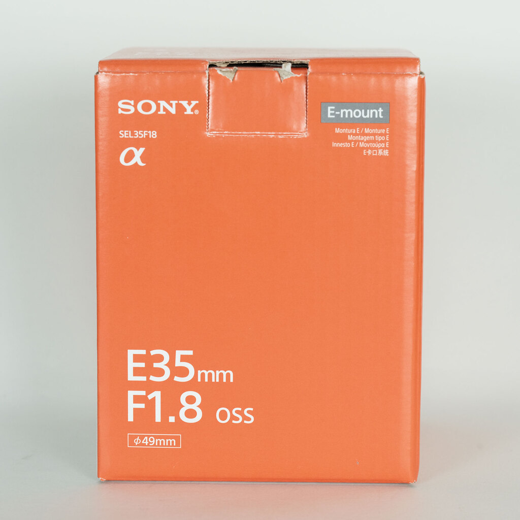 SONY E 35mm F1.8 OSS SEL35F18